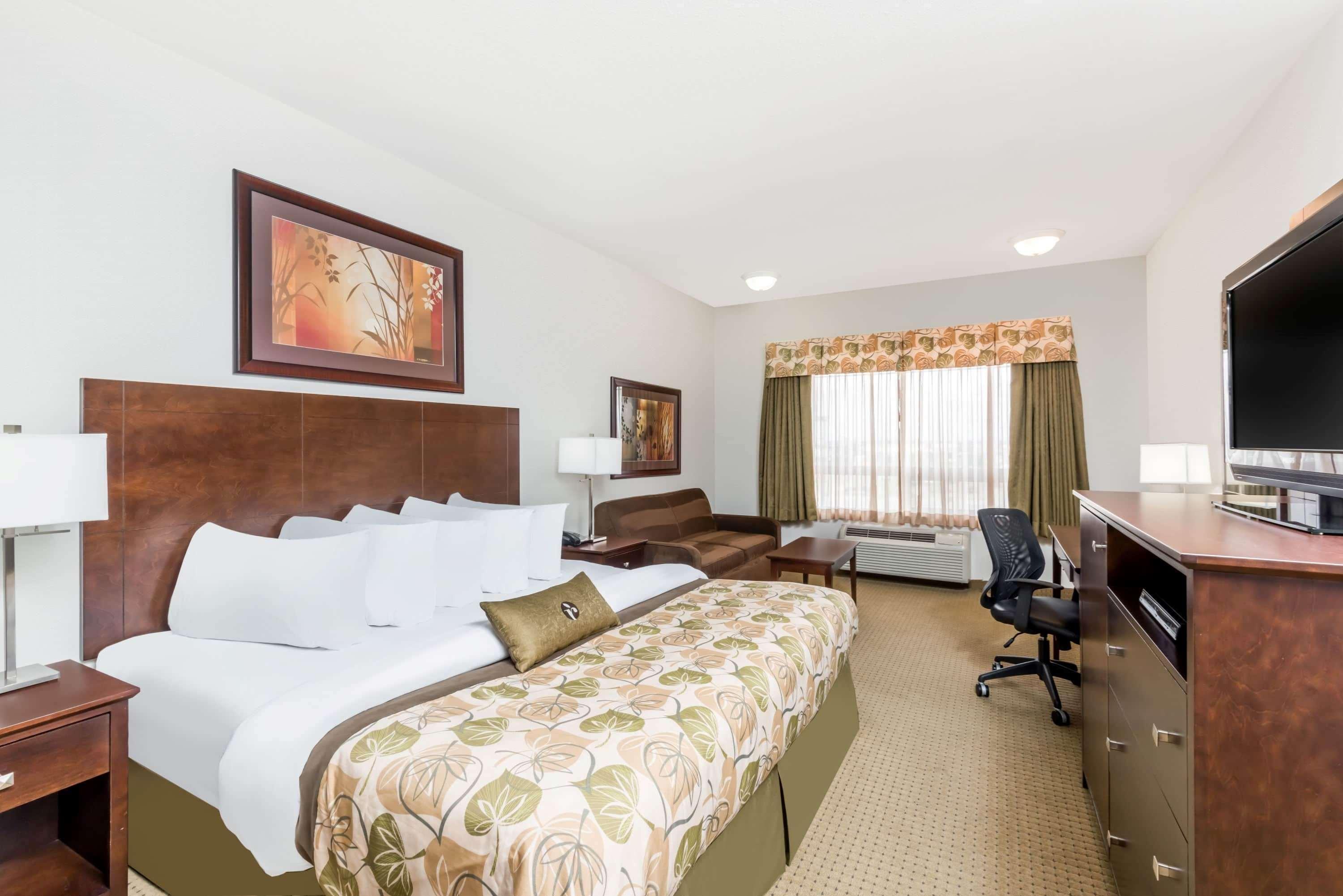 Hotel Ramada By Wyndham Olds Exteriér fotografie